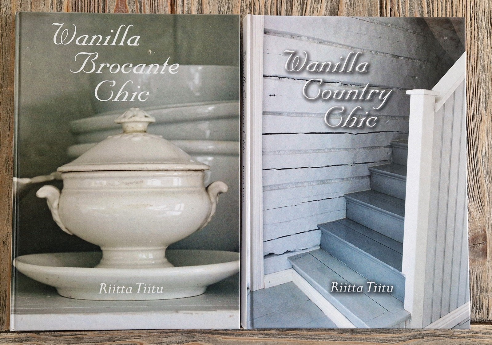 2 brocante woonboeken~Wanilla Country Chic Riitta Tiitu, Ophalen of Verzenden