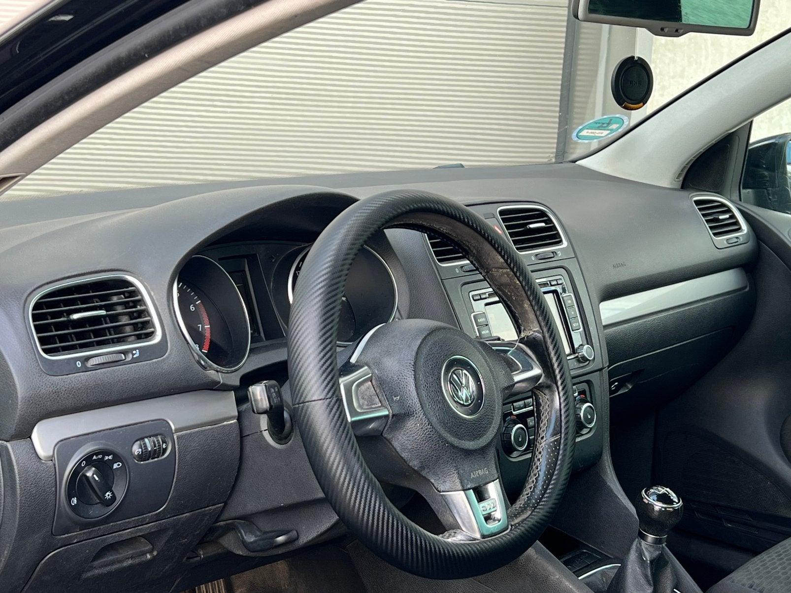 Zwarte Volkswagen Golf 6 1.6 5-Deurs Benzine/NieuweAPK/Airco, Voorwielaandrijving, Stof, 4 cilinders, 610 kg