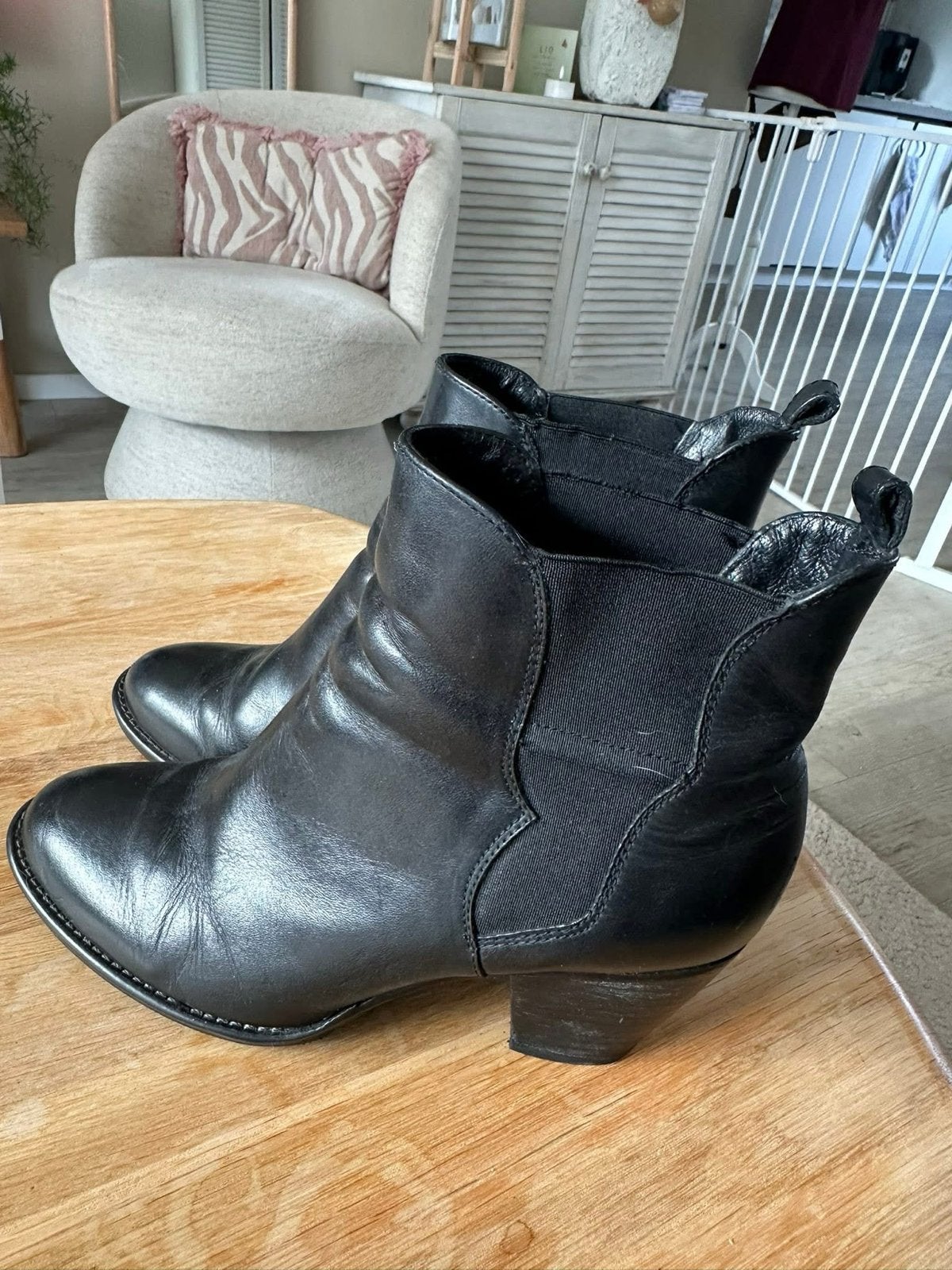 Steve Madden enkellaarsjes - Maat 41/42, Ophalen of Verzenden, Gedragen, Zwart, Lage of Enkellaarzen