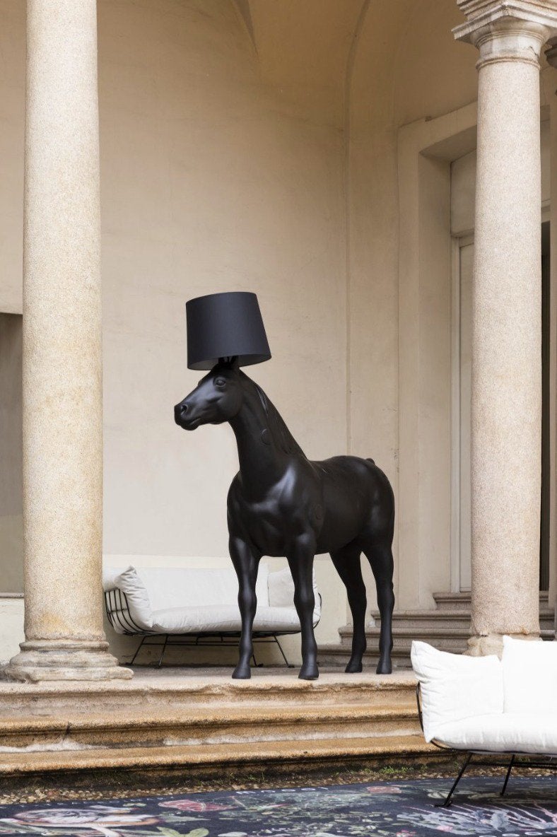 Iconische Moooi Horse Lamp, Ophalen, Zo goed als nieuw, 200 cm of meer