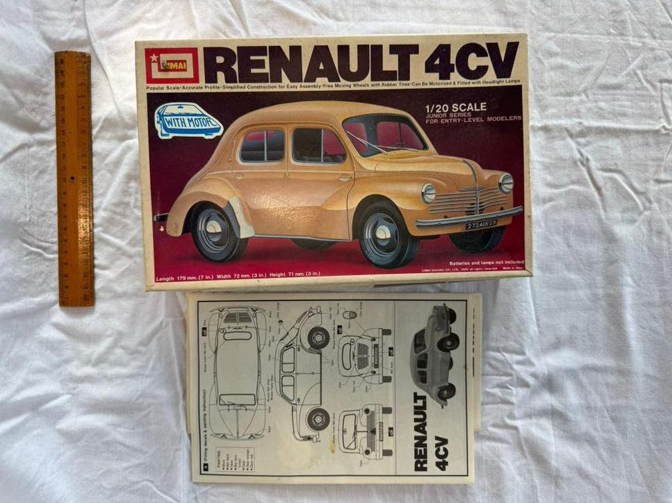 Vintage Renault 4 CV modelbouwkit, Auto, Groter dan 1:32, Nieuw, Ophalen