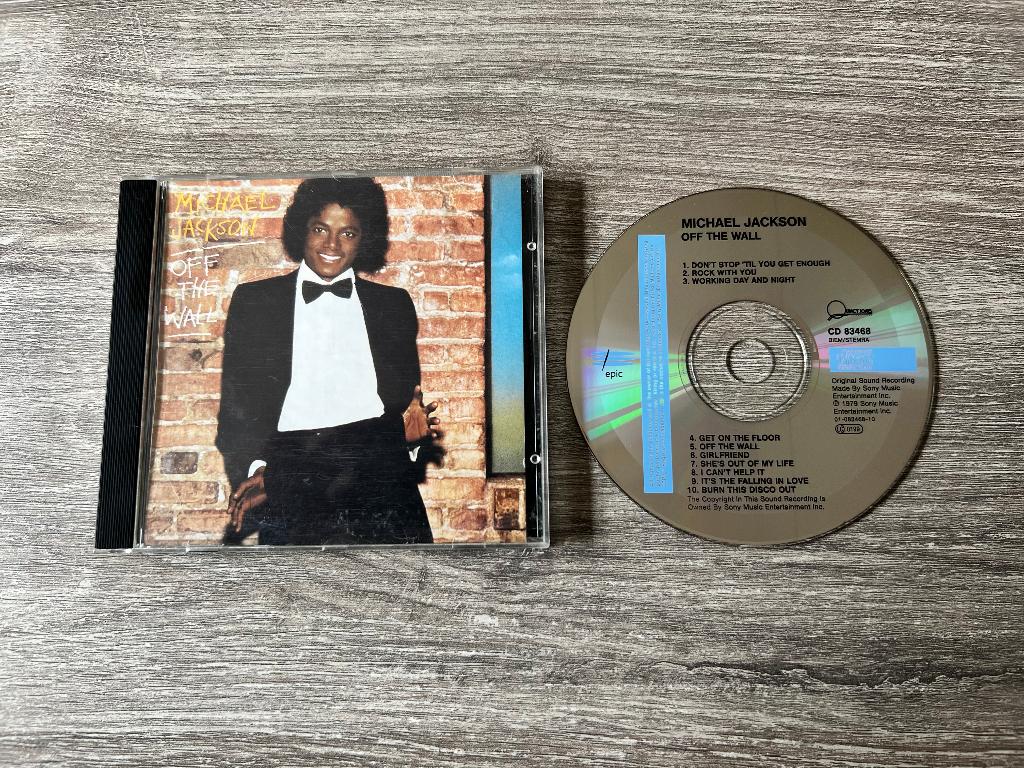 Michael Jackson Off The Wall CD zilver blauw (1983), Cd's en Dvd's, Ophalen of Verzenden, 1980 - 1989, Zo goed als nieuw