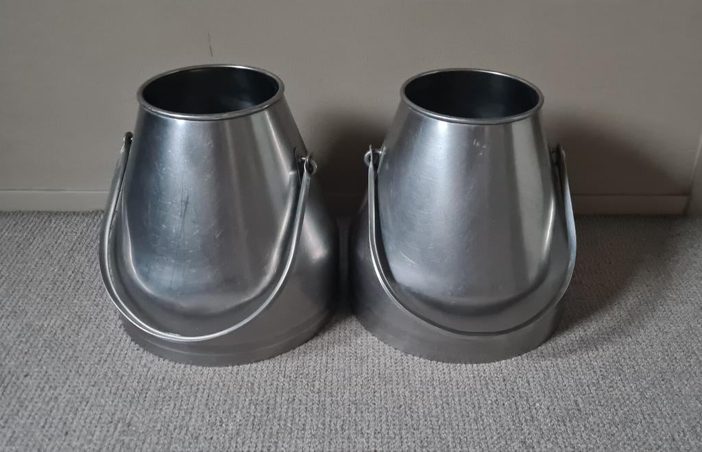 Een set RVS  vintage melkemmers., Ophalen of Verzenden
