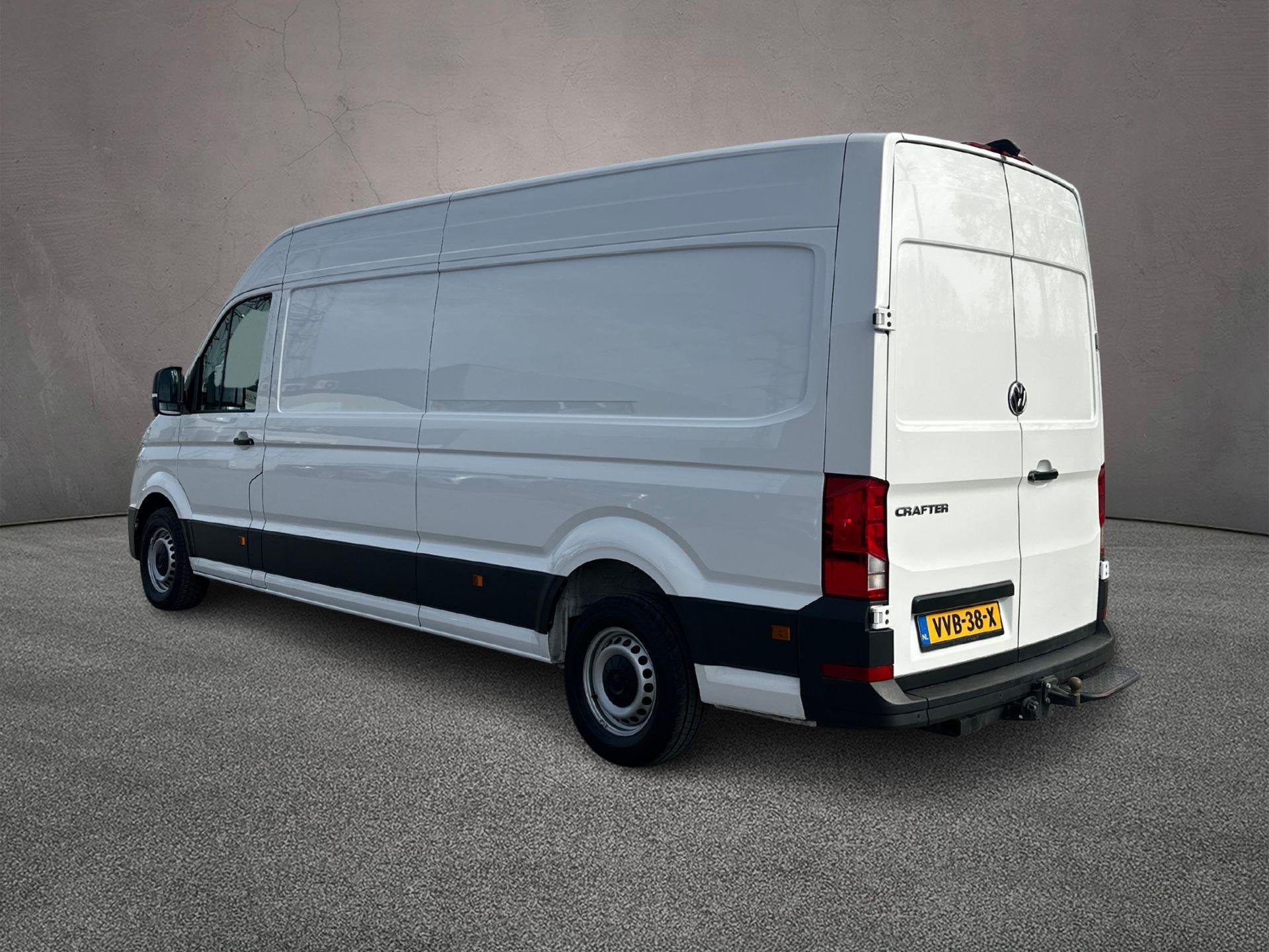 Volkswagen Crafter 35 2.0 TDI 177pk L4H3 | LED-koplampen| 14, Stof, Gebruikt, 4 cilinders, Volkswagen
