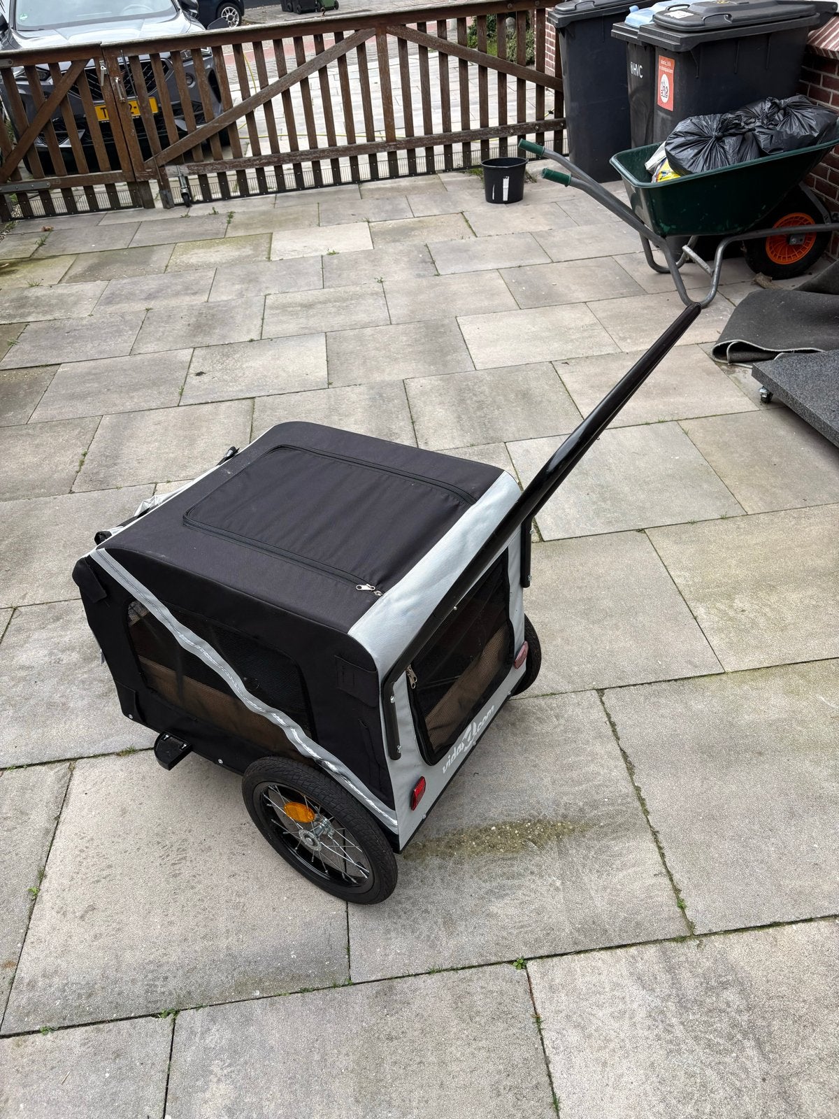Hondenfiets en wandel kar met cabine 65x50x50, Ophalen, Gebruikt, Hondenkar, Minder dan 20 kg