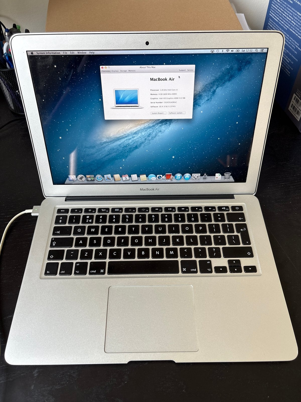 MacBook Air 13 inch - Intel Core i5 - 4GB RAM - 128GB SSD, Computers en Software, Ophalen, Gebruikt, Qwerty, 13 inch