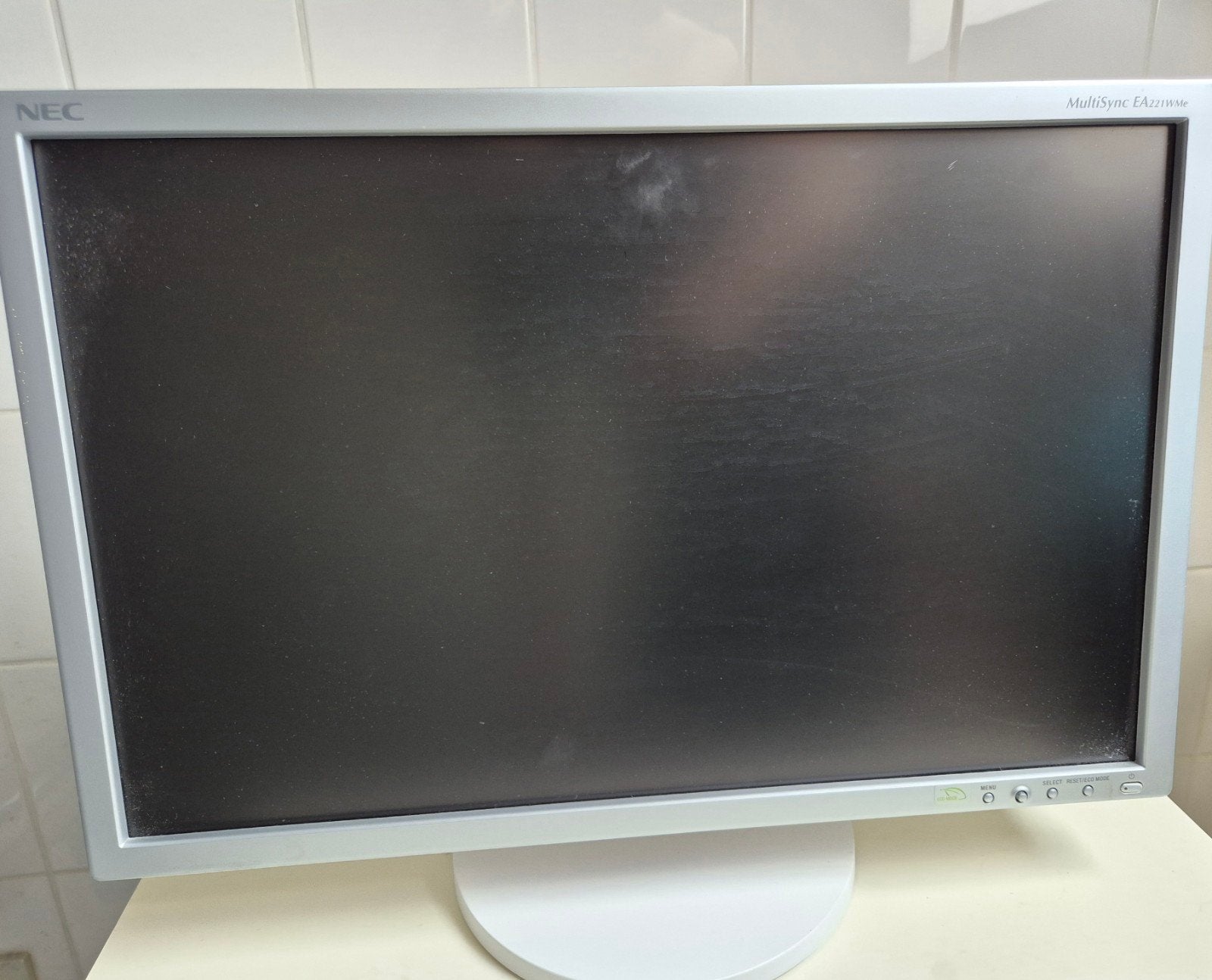 NEC LCD Monitor 22 inch, Computers en Software, Monitoren, Ophalen, Gebruikt, In hoogte verstelbaar, NEC