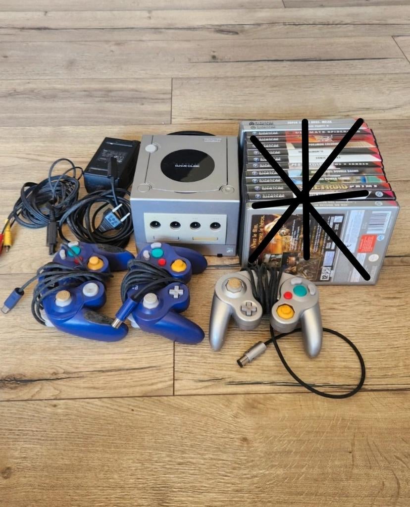 Nintendo GameCube met controllers (spellen verkocht, Spelcomputers en Games, Spelcomputers | Nintendo GameCube, Gebruikt, Zilver