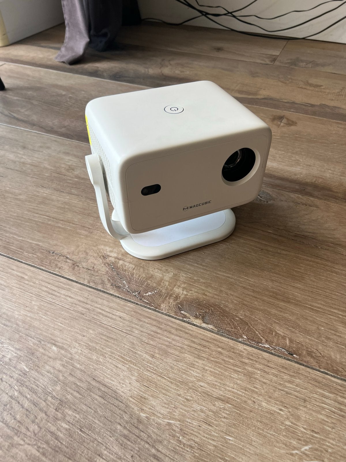 Magicubic Lo18 Projector -, Ophalen of Verzenden, Zo goed als nieuw, LED, Overige resoluties
