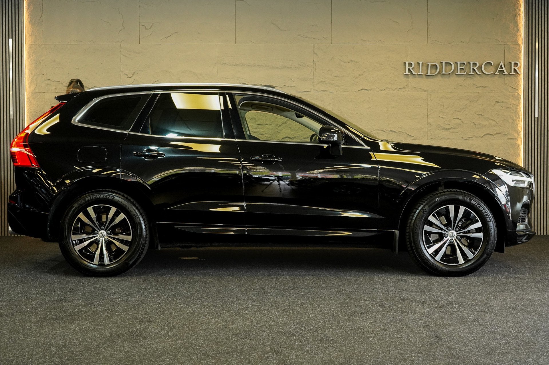 Volvo XC60 2.0 T8 Twin Engine AWD Inscription|GARANTIE|PANO|, Auto's, Automaat, Dealer onderhouden, Gebruikt, Euro 6