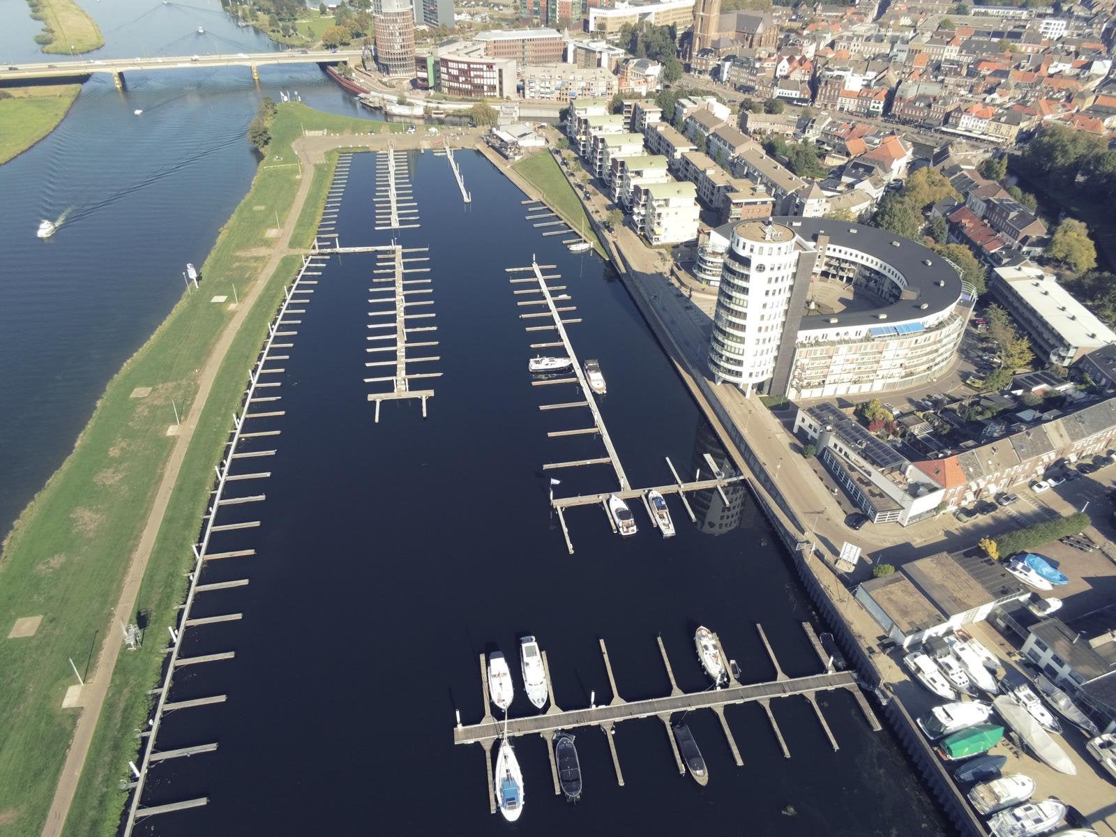 Drijvende steigers complete jachthaven, Ophalen of Verzenden, Gebruikt, Overige typen