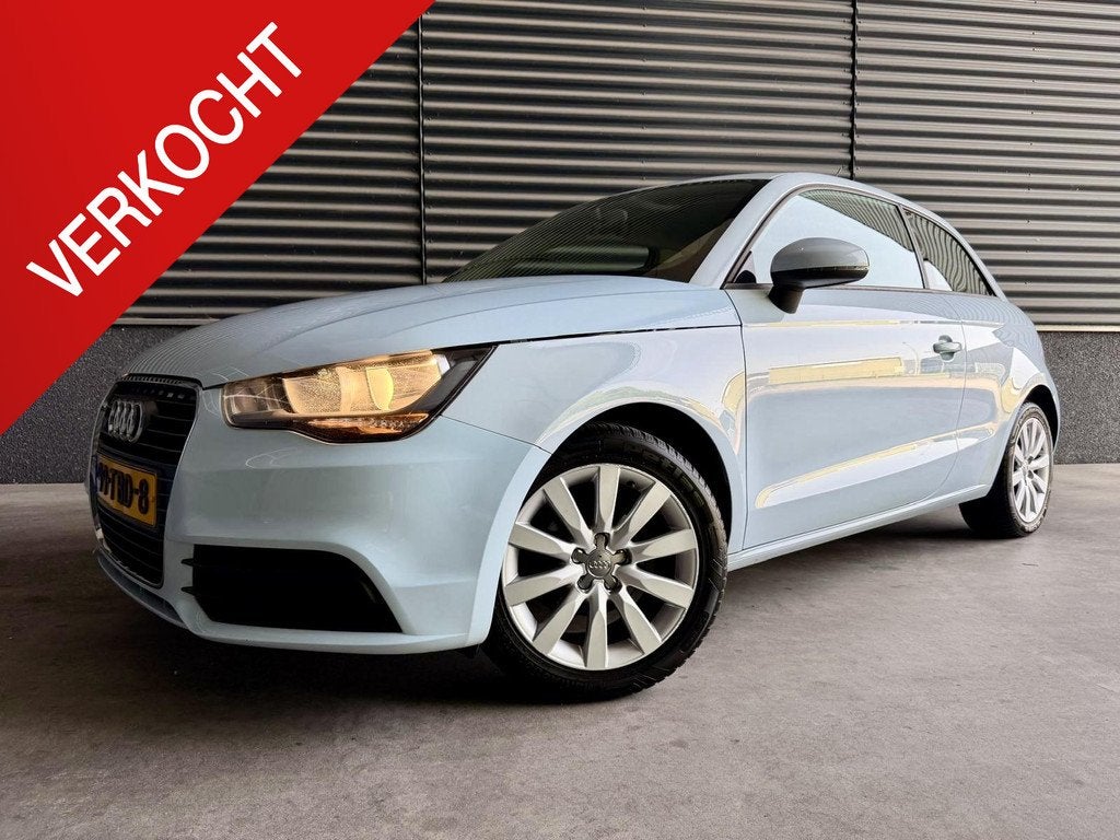 Audi A1 1.2 TFSI Connect *CRUISE*NAVI*MFS STUUR*, Voorwielaandrijving, Euro 5, Zwart, 4 cilinders