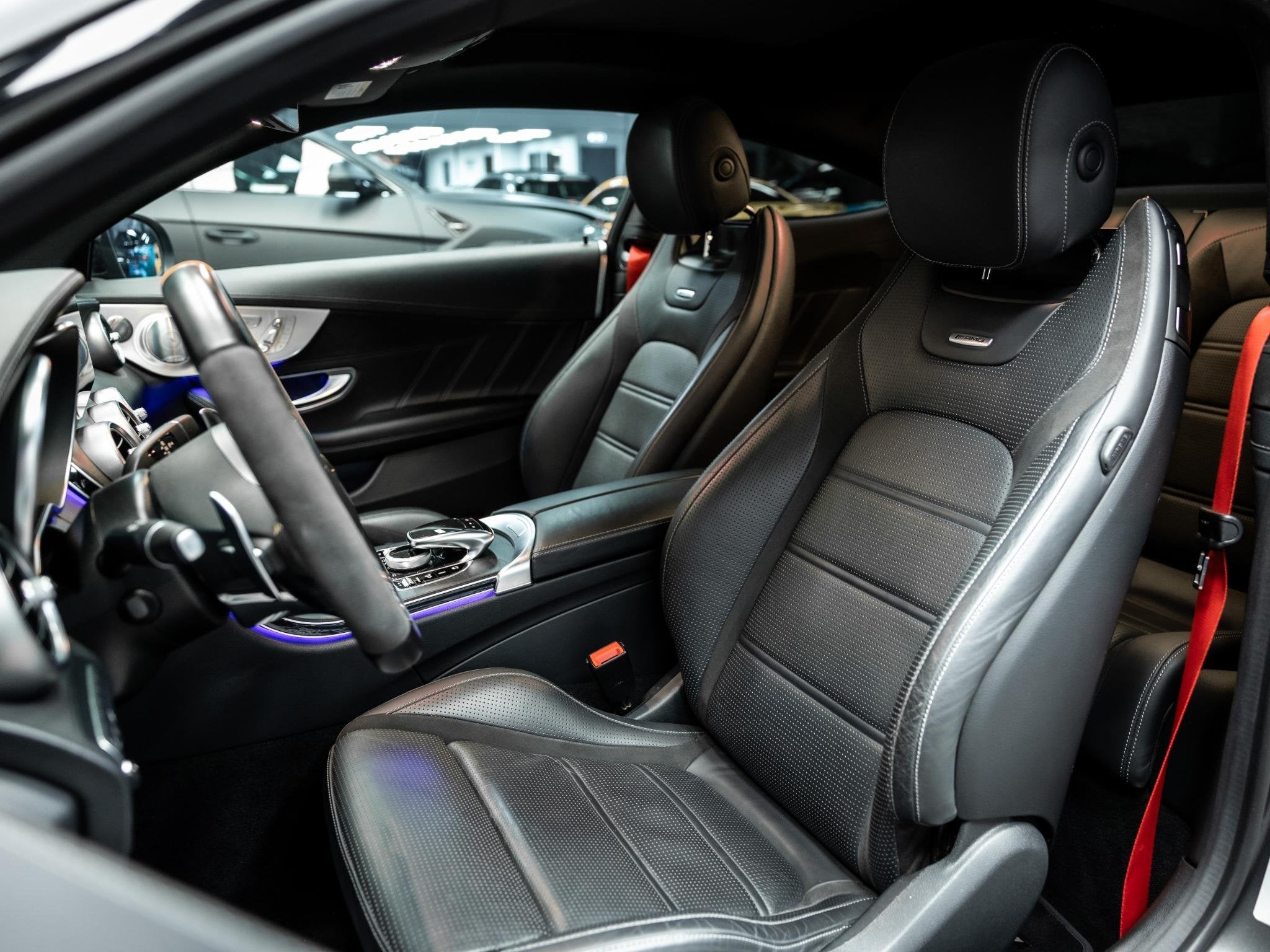 Mercedes-Benz C63s Coupé AMG Premium Plus Pack | Burmester, Auto's, Mercedes-Benz, Automaat, Achterwielaandrijving, Gebruikt, 510 pk