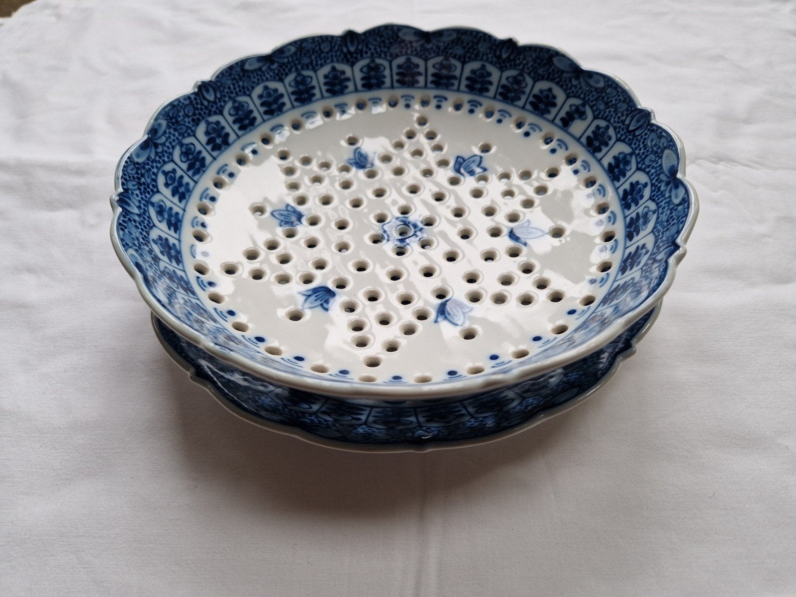 Schalen en borden Delfts blauw en Makkum, Antiek en Kunst, Antiek | Keramiek en Aardewerk, Ophalen