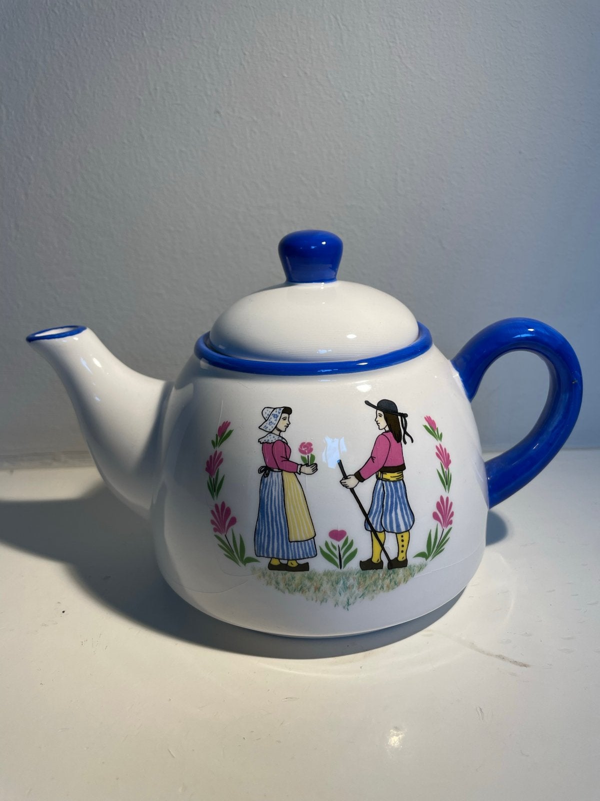 Delfts Blauw Theepot met Hollandse Taferelen, Theepot/fluitketel, Gebruikt, Ophalen of Verzenden, Steen/keramiek