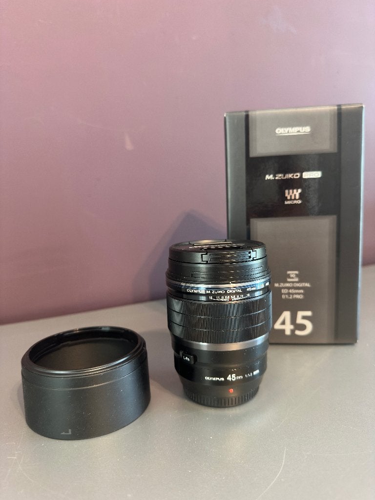 Olympus M.Zuiko ED 45mm f1.2 PRO, Audio, Tv en Foto, Ophalen, 45 mm, Autofocus, Micro Four Thirds