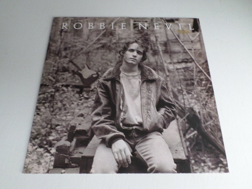Robbie Nevil - Robbie Nevil 1e LP met C'est La Vie, Inclusief binnenhoes, Ophalen of Verzenden, Zo goed als nieuw, 12 inch
