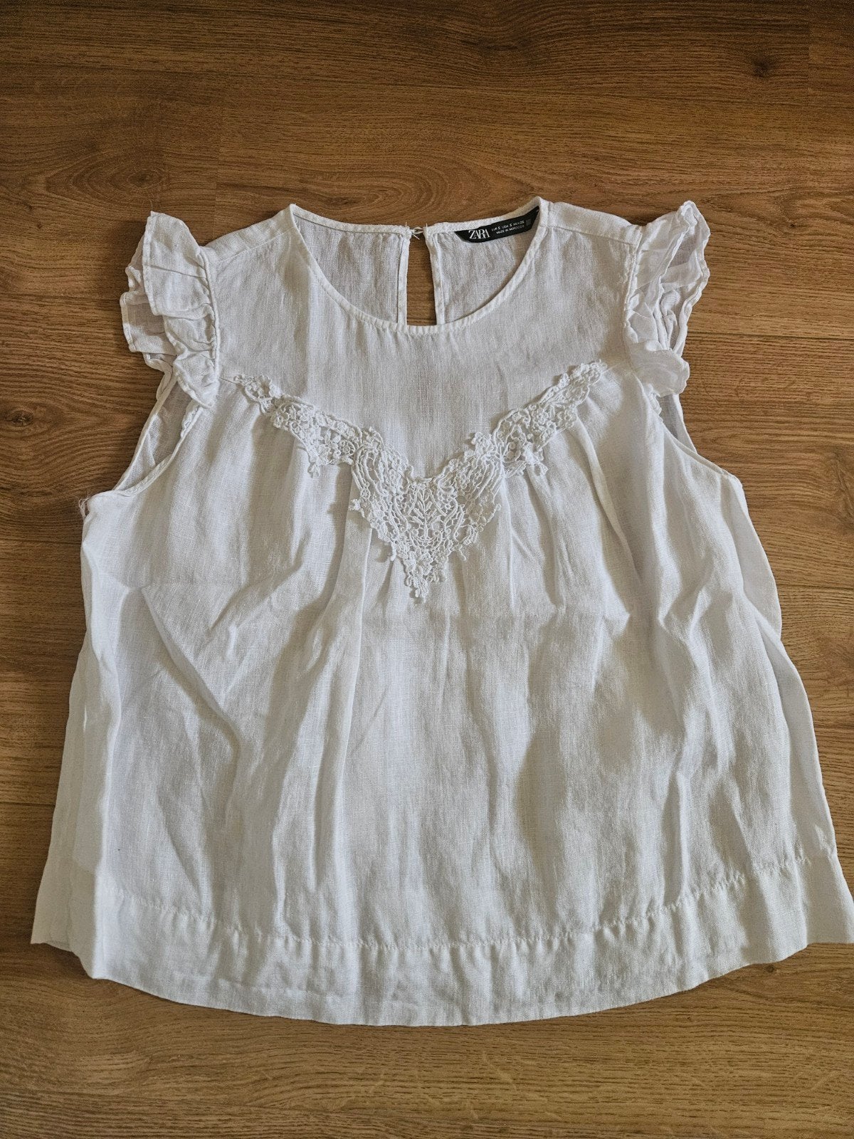 TOP VAN ZARA MAAT S, Ophalen of Verzenden, Zo goed als nieuw, Zonder mouw, Wit