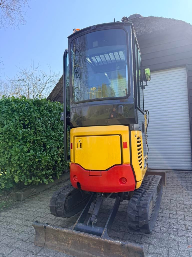 Komatsu pc 16 mini graafmachine 1.8 ton mini kraan midi, Zakelijke goederen, Machines en Bouw | Kranen en Graafmachines, Ophalen