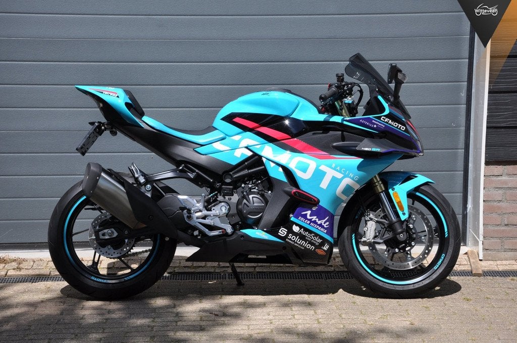 CFMoto 450 SR- R Champions Edition! Zeer compleet , als nieu, Bedrijf, 449 cc, Sport, ABS