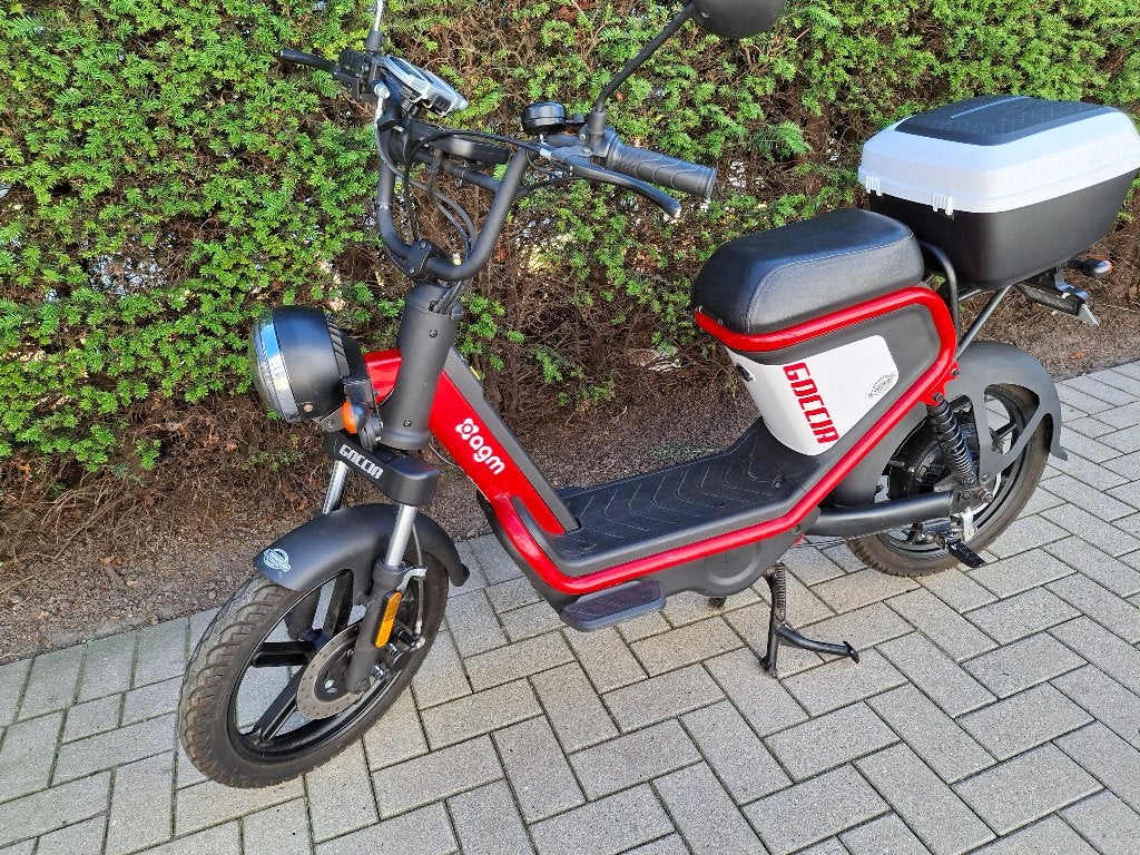 Elektr. scooter snorfiets AGM Goccia  PRIJSVERLAGING, Elektrisch, Zo goed als nieuw, Ophalen, Overige merken