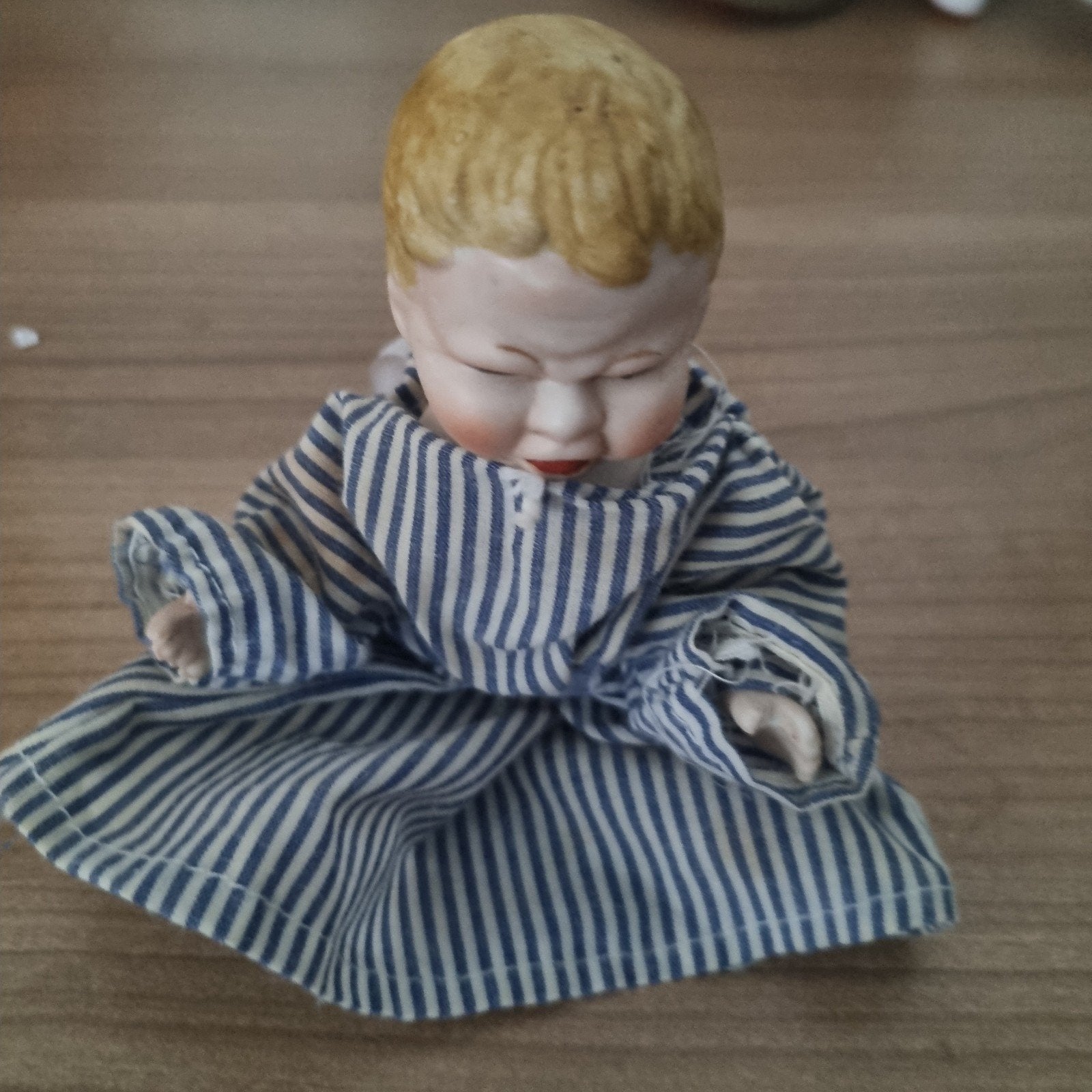 Vintage porseleinen babypop, gemerkt, 13cm, Verzamelen, Poppen, Ophalen of Verzenden, Gebruikt, Babypop