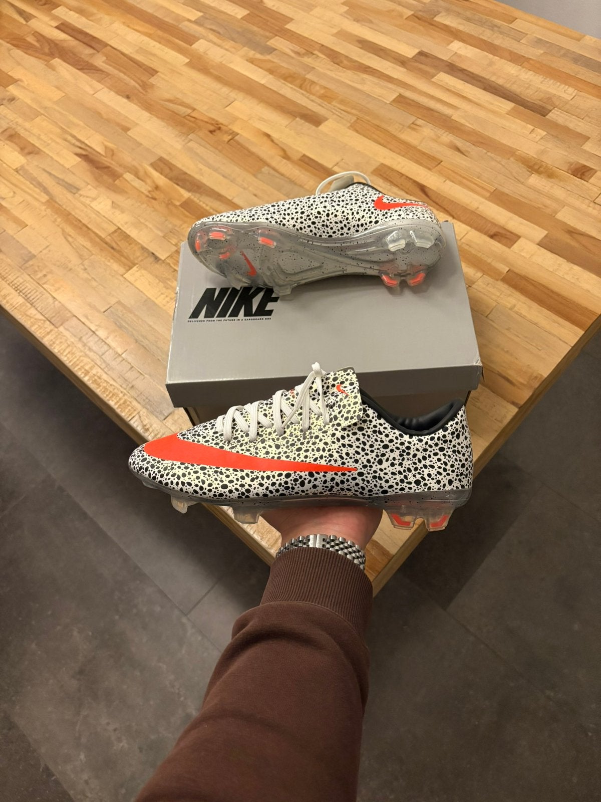 Nike Mercurial Vapor 10 CR7 FG Maat 42,45, Ophalen of Verzenden, Zo goed als nieuw, Shirt