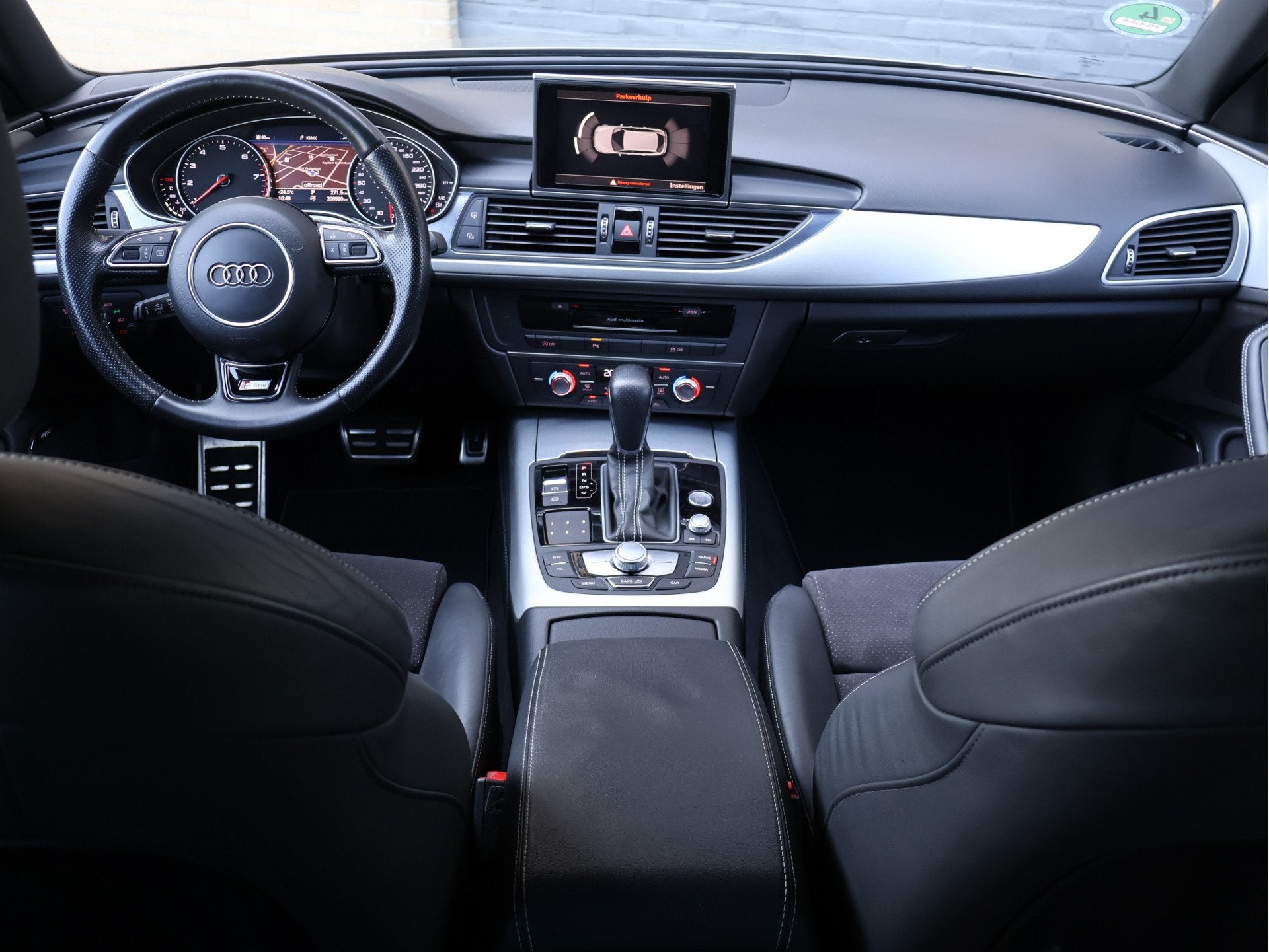 Audi A6 Avant 1.8 TFSI ultra S line Automaat 20'' JR20 | NL, Auto's, Audi, 93 €/maand, 1700 kg, Automatische klimaatregeling, 750 kg