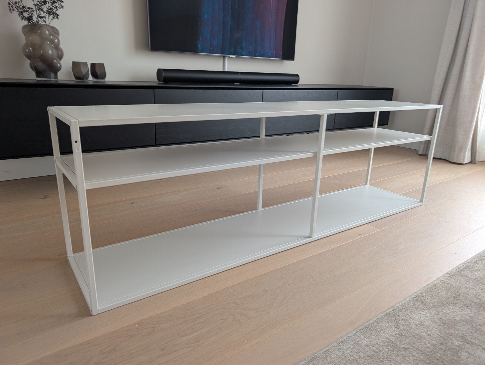 Karwei sidetable/tv meubel, warm grijs, 160x35x50 cm, Ophalen, 150 tot 200 cm, Zo goed als nieuw, Minder dan 100 cm