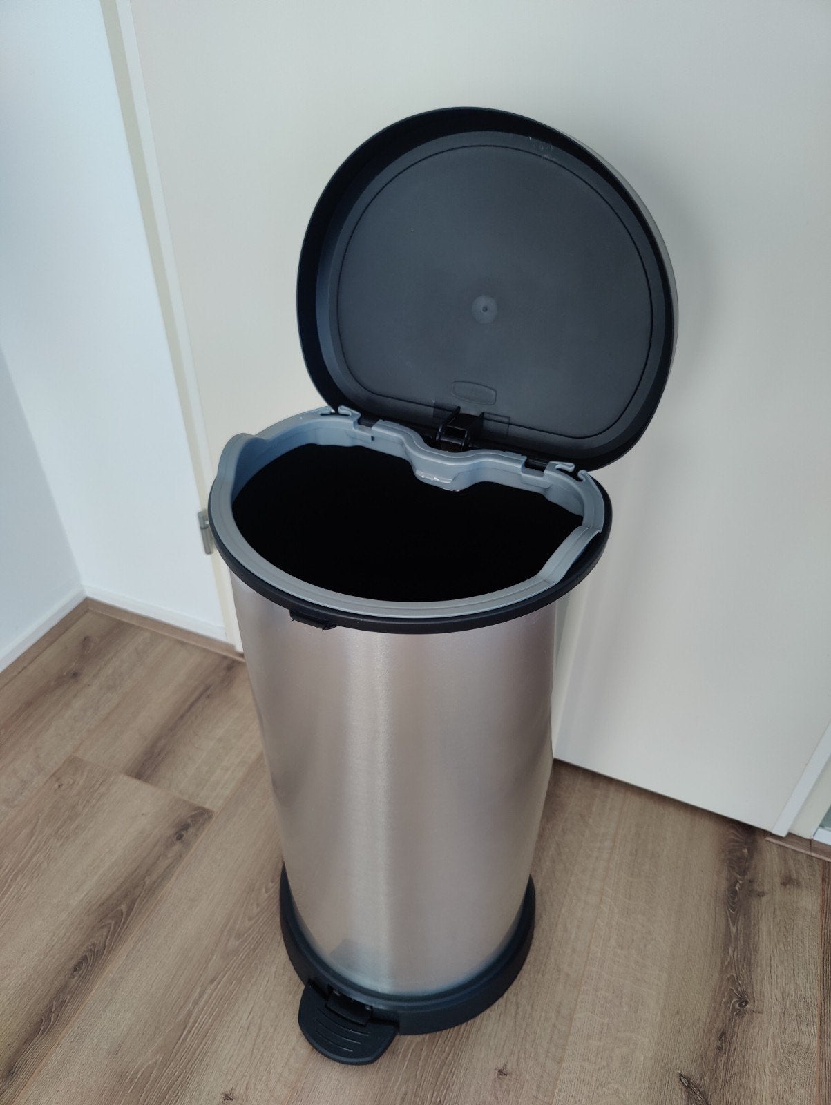 Curver Deco Bin 40 liter pedaalemmer - RVS look, Ophalen, 50 – 75, Kunststof, Met pedaal