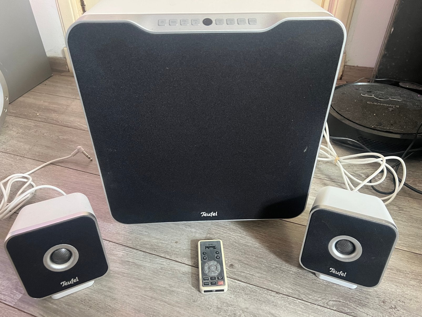 Teufel geluidssysteem met subwoofer en satelliet speakers, Overige merken, Gebruikt, Speakers, Losse componenten