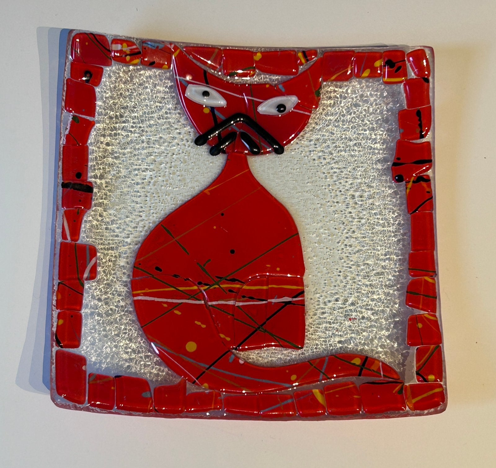 MINT handgemaakte fused glass katten-schaal / glaskunst, Ophalen of Verzenden