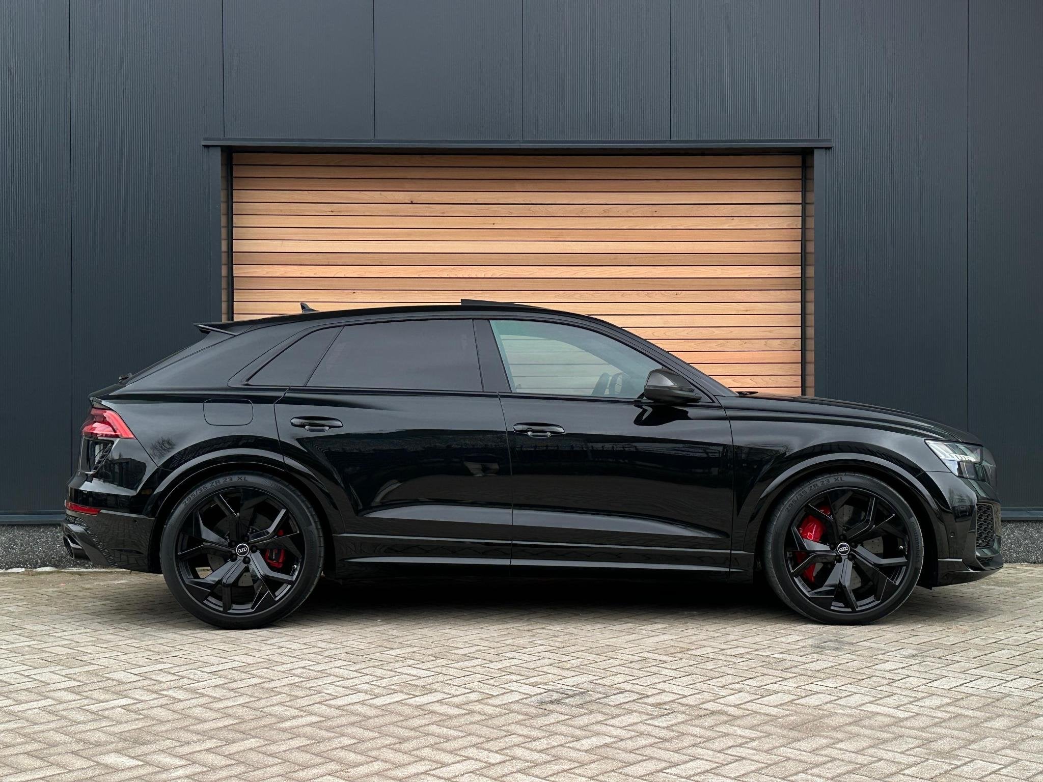 Audi RS Q8 4.0 TFSI RSQ8 quattro Dynamic +|CAPRISTO|MASSAGE|, Gebruikt, 600 pk, Zwart, Adaptive Cruise Control