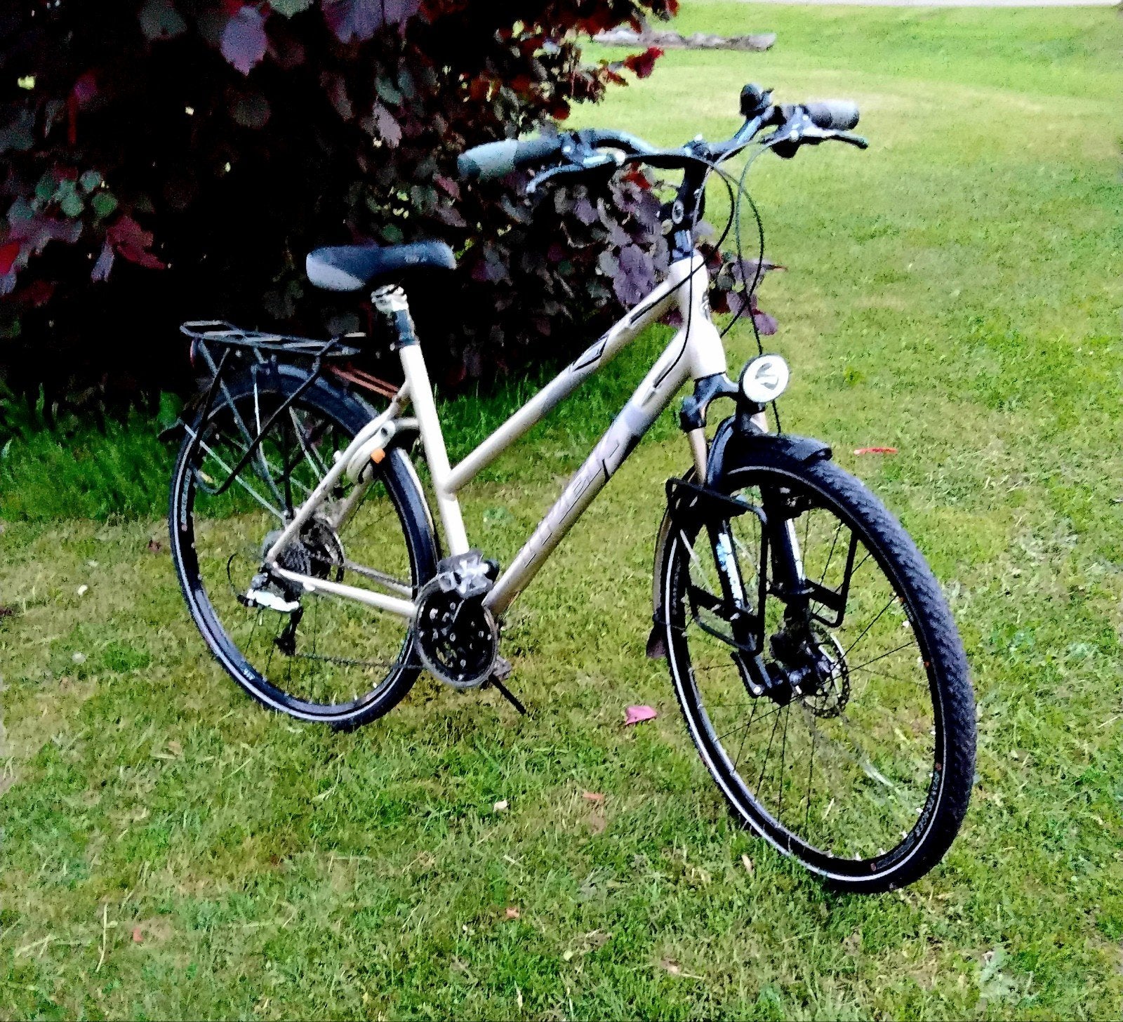 Prachtige Trek Navigator X650-trekking Sportief Damesfiets, 28 inch, Zo goed als nieuw, Schijfrem, Ophalen