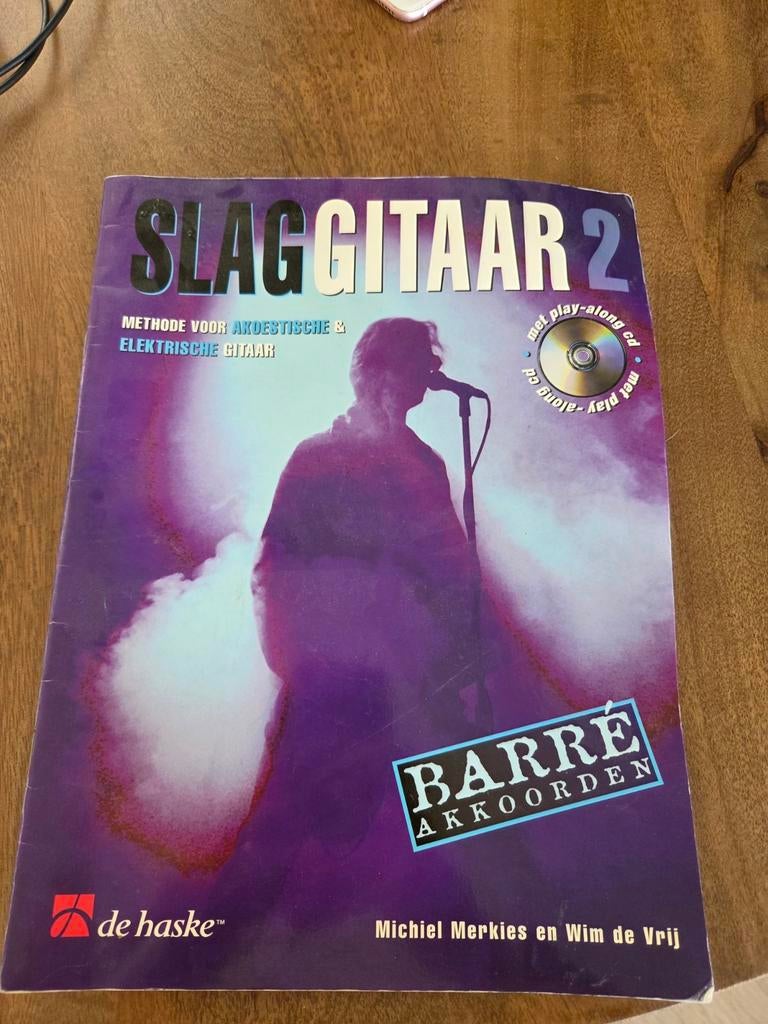 Slaggitaar 2 muziekboek, Ophalen of Verzenden, Zo goed als nieuw, Artiest