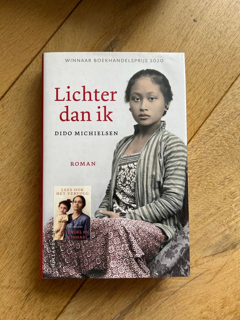 Lichter dan ik - Dido Michielsen (Boekhandels Prijs 2020), Boeken, Ophalen of Verzenden, Zo goed als nieuw, Nederland