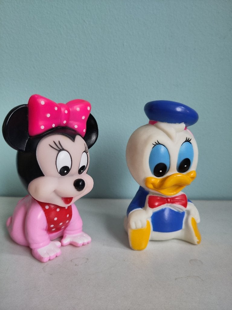 Disney Piepbeestjes - Minnie Mouse & Donald Duck, Ophalen of Verzenden, Donald Duck, Zo goed als nieuw, Beeldje of Figuurtje