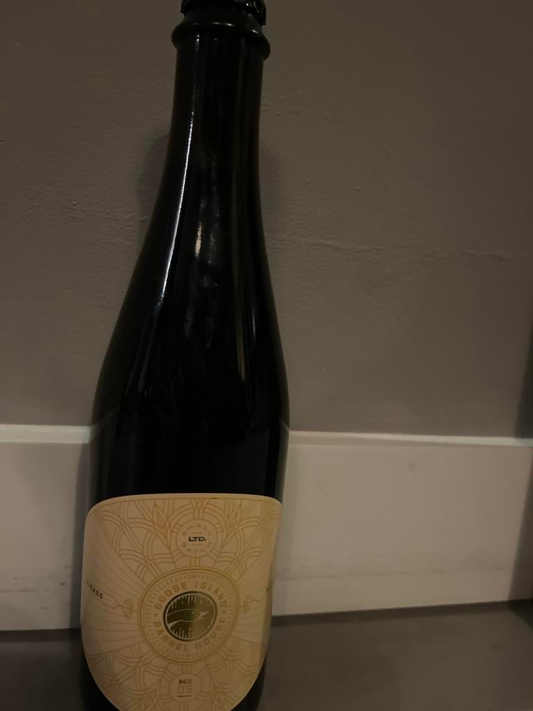 GOOSE ISLAND - SMALL BATCH NO. 5: PEACHES & CREAM WHEATWINE, Ophalen of Verzenden, Flesje(s), Overige merken