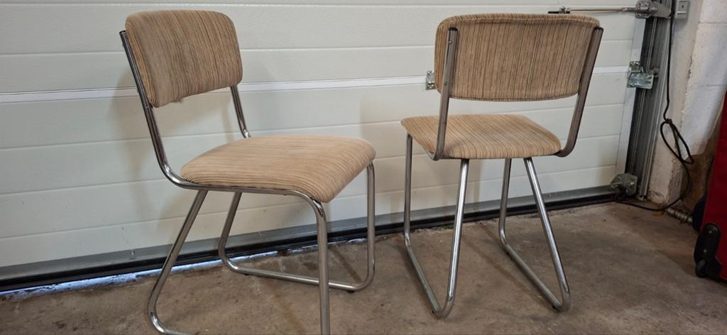 Slede stoelen, Ophalen, Zo goed als nieuw, Bruin, Twee