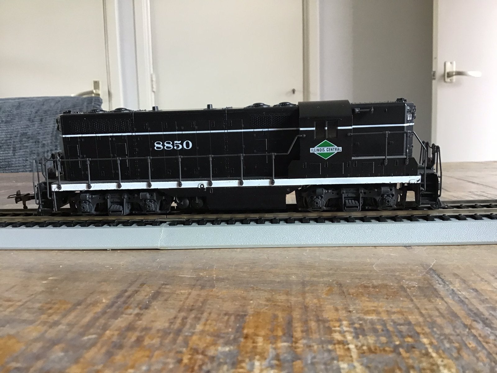 Atlas ( kato )ho diesel ( Fleischmann piko roco), Overige merken, Gebruikt, Ophalen of Verzenden, Analoog