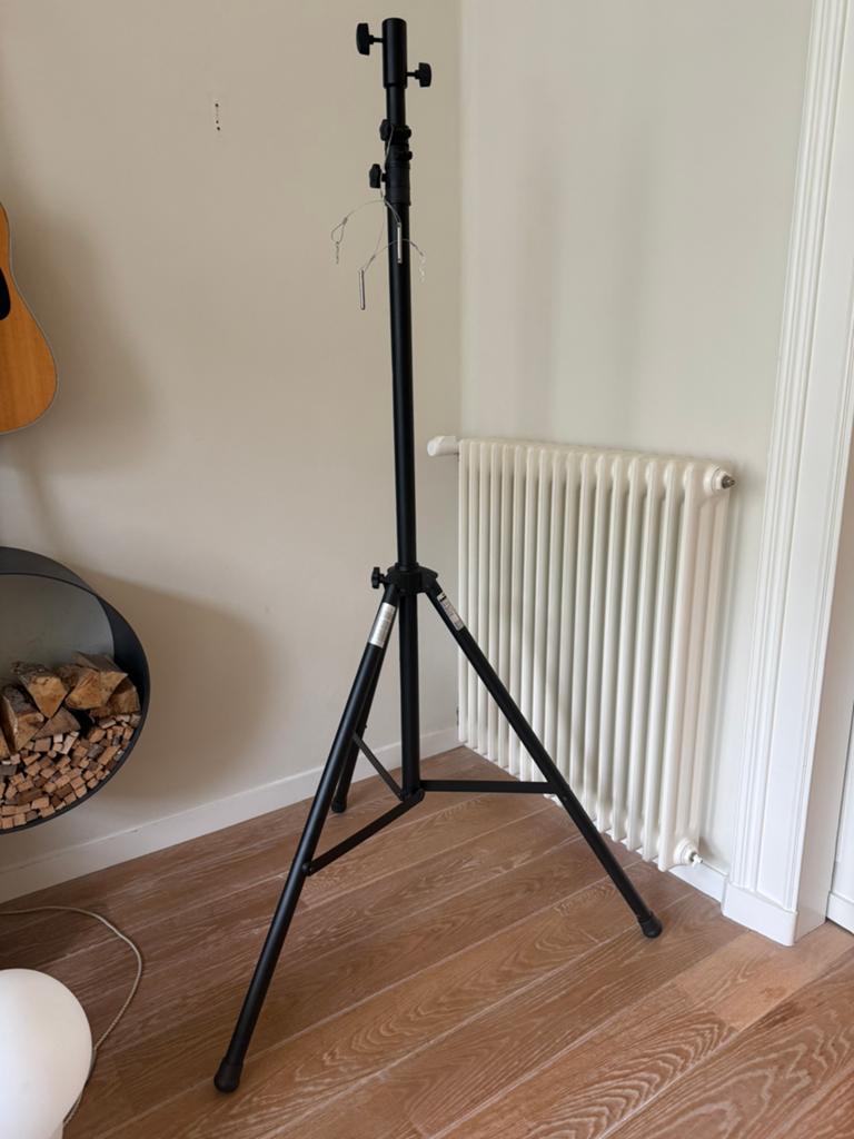 Eurolite luidspreker/lichtstatief STV-40S-WOT, Ophalen, Zo goed als nieuw, 175 cm of meer, Driepoot
