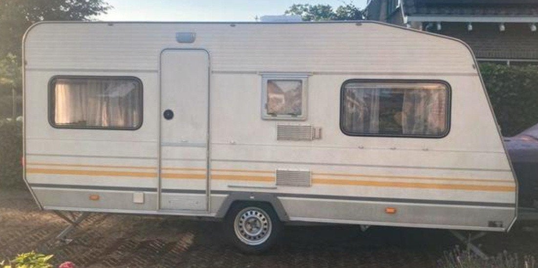 Knaus 8404 country caravan 5 pers licht gewicht, Caravans en Kamperen, Caravans, Particulier, tot en met 5, 750 - 1000 kg, Rondzit