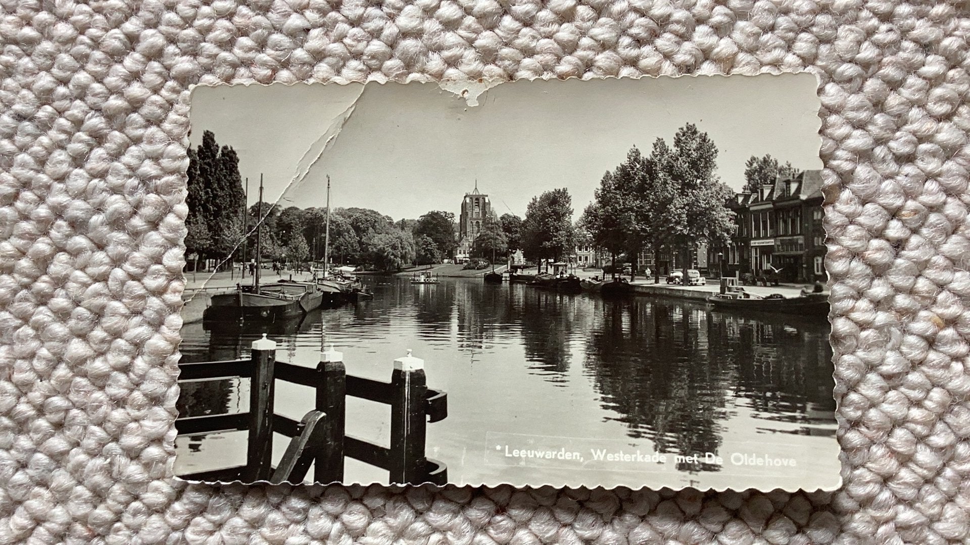 Ansichtkaart Leeuwarden Westersingel 1956. 988, Verzamelen, Ophalen of Verzenden, 1940 tot 1960, Gelopen, Friesland