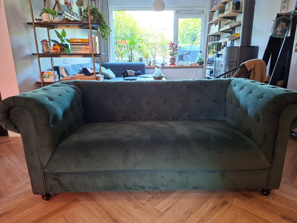 Dutchbone Chesterfield Velvet groen, Huis en Inrichting, Banken | Bankstellen, Ophalen, Gebruikt, Chesterfield, Tweepersoons
