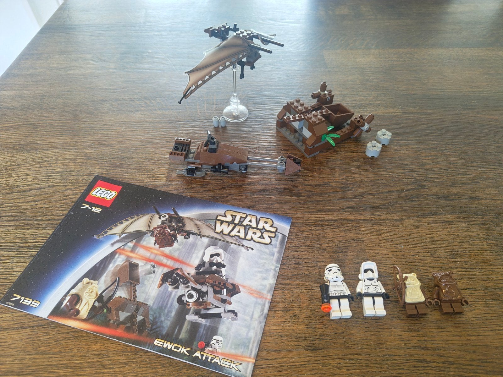 Lego Star Wars Ewok Attack (7139) met minifiguren, Kinderen en Baby's, Star Wars, Lego, Ophalen of Verzenden, Complete set