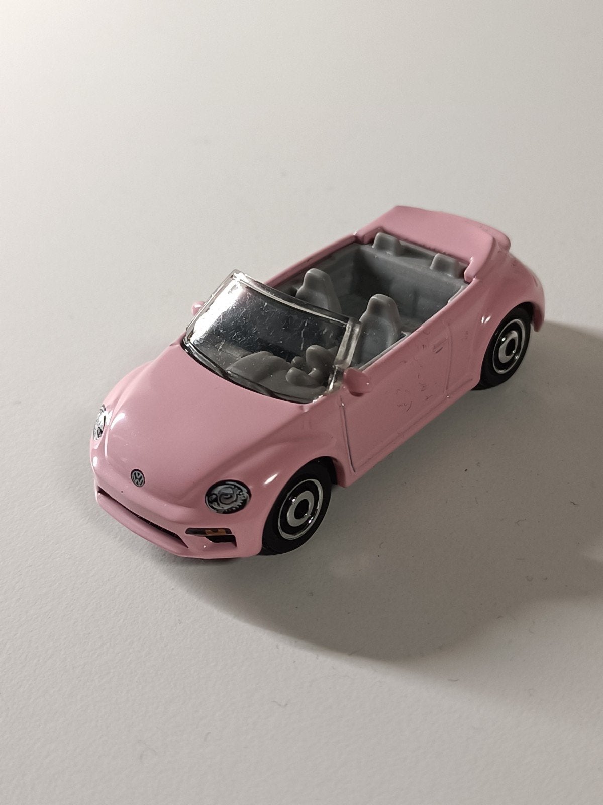 Matchbox Roze Volkswagen Kever Cabriolet, Ophalen of Verzenden, Gebruikt, Overige typen