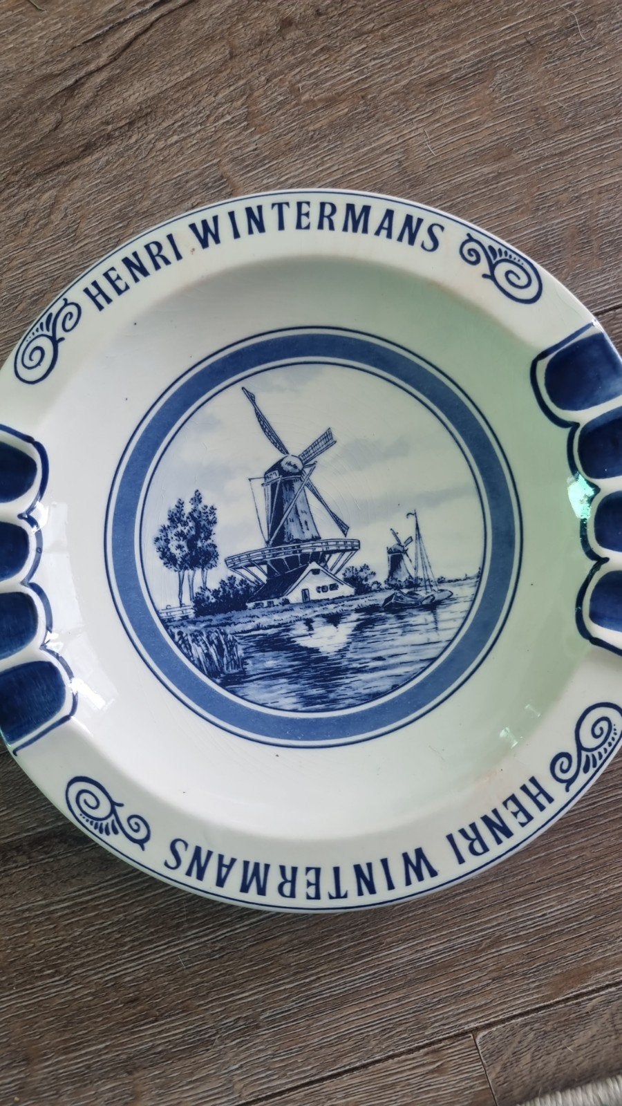 Ouderwetse Henri Wintermans asbak van 't Delftsch Huys, Antiek en Kunst, Antiek | Porselein, Ophalen of Verzenden