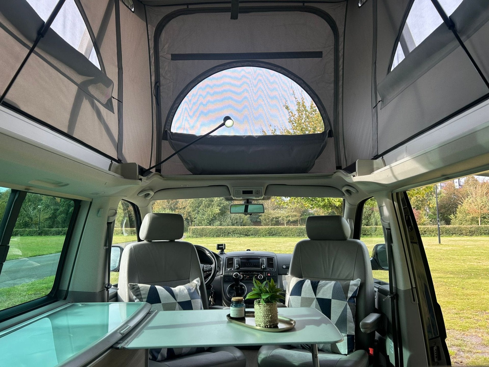 Foto 48 van Volkswagen California Transporter Buscamper 2.0 TDI 140 PK E