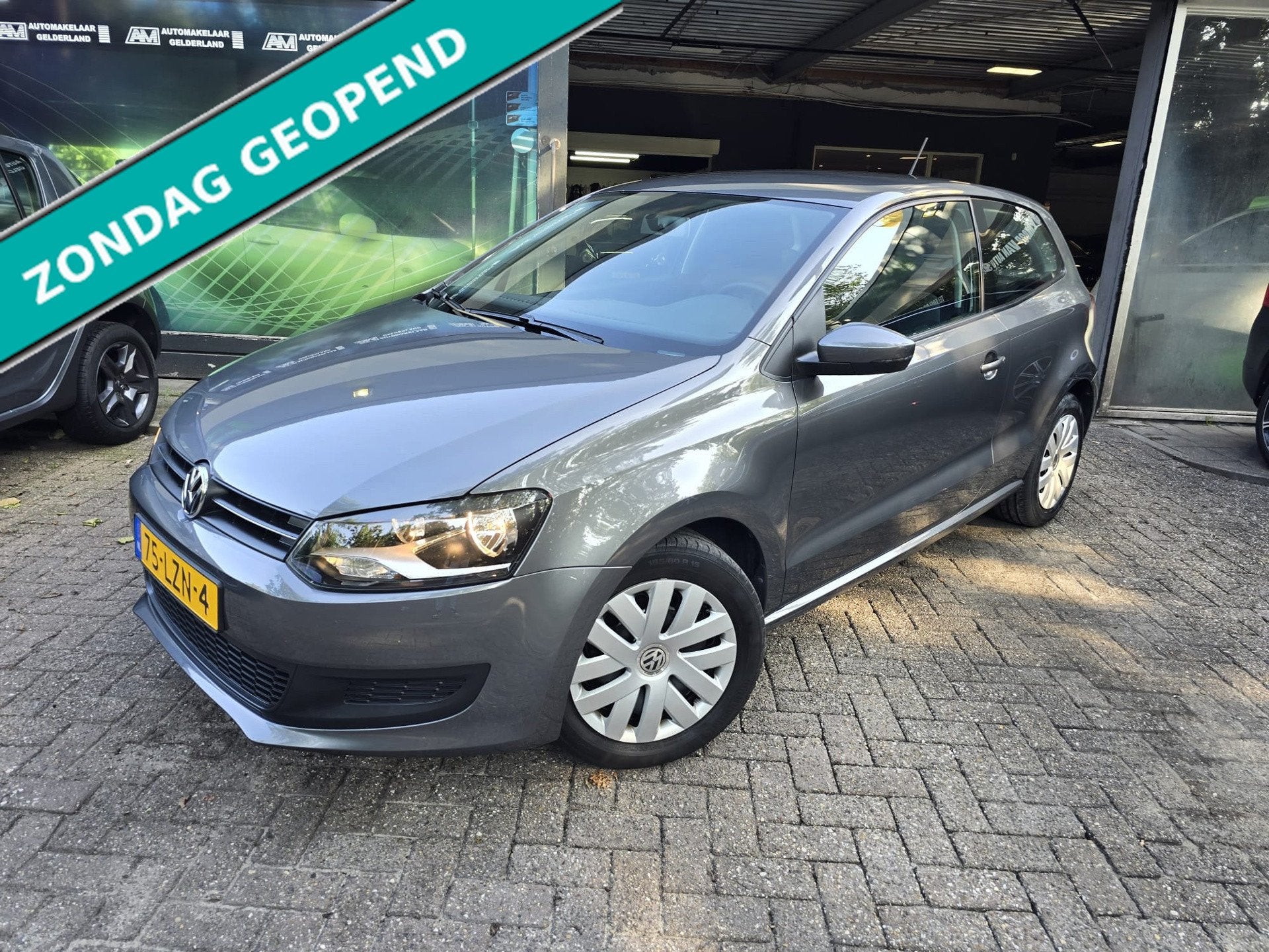 Volkswagen Polo 1.4-16V Comfortline | 1E EIGENAAR |3/6 OF 12, Voorwielaandrijving, 4 cilinders, Traction-control, Origineel Nederlands