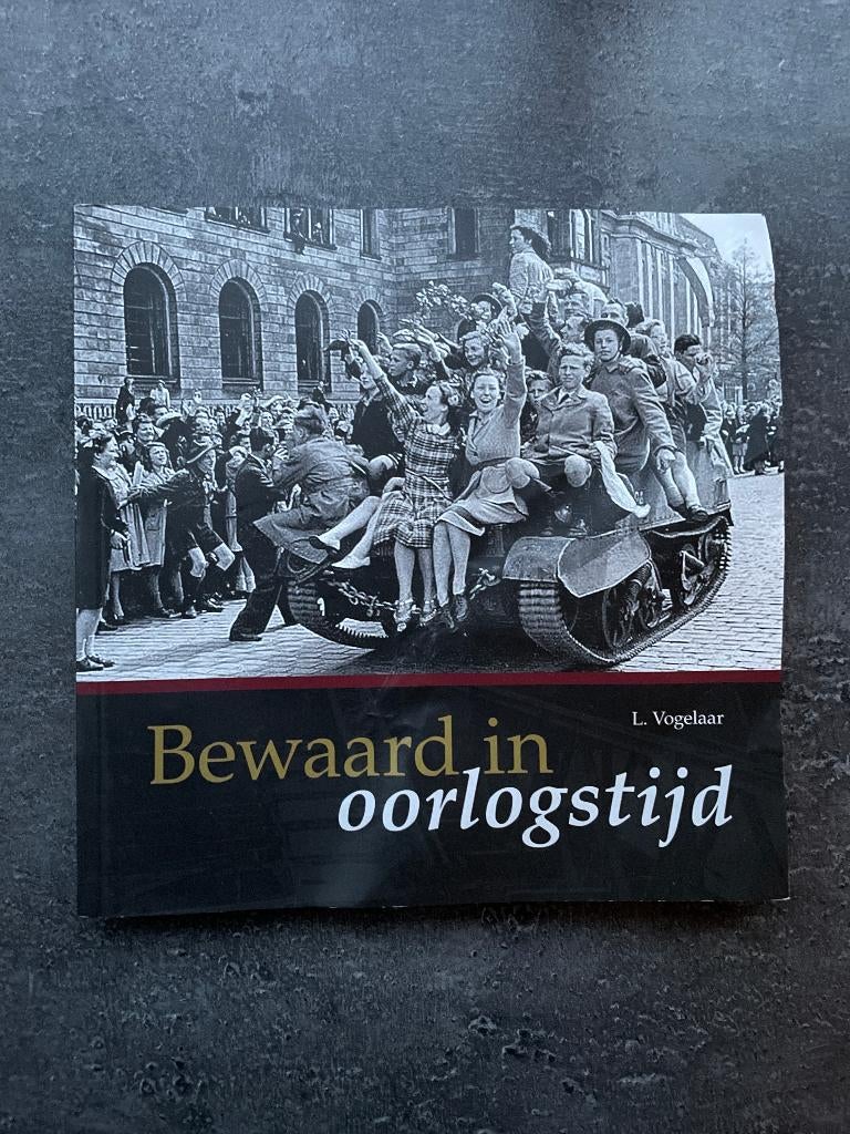 Bewaard in oorlogstijd van L. Vogelaar, Ophalen, Gelezen